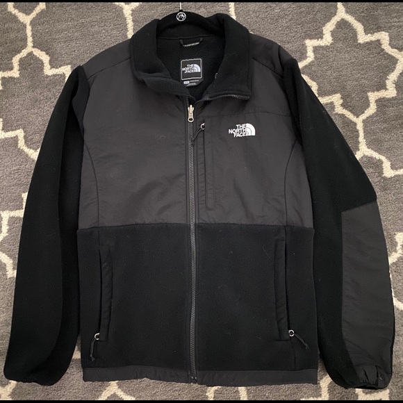 The North Face Jackets & Blazers - The North Face Denali fleece